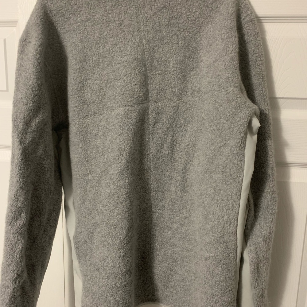 Lululemon Men’s XL Half Zip